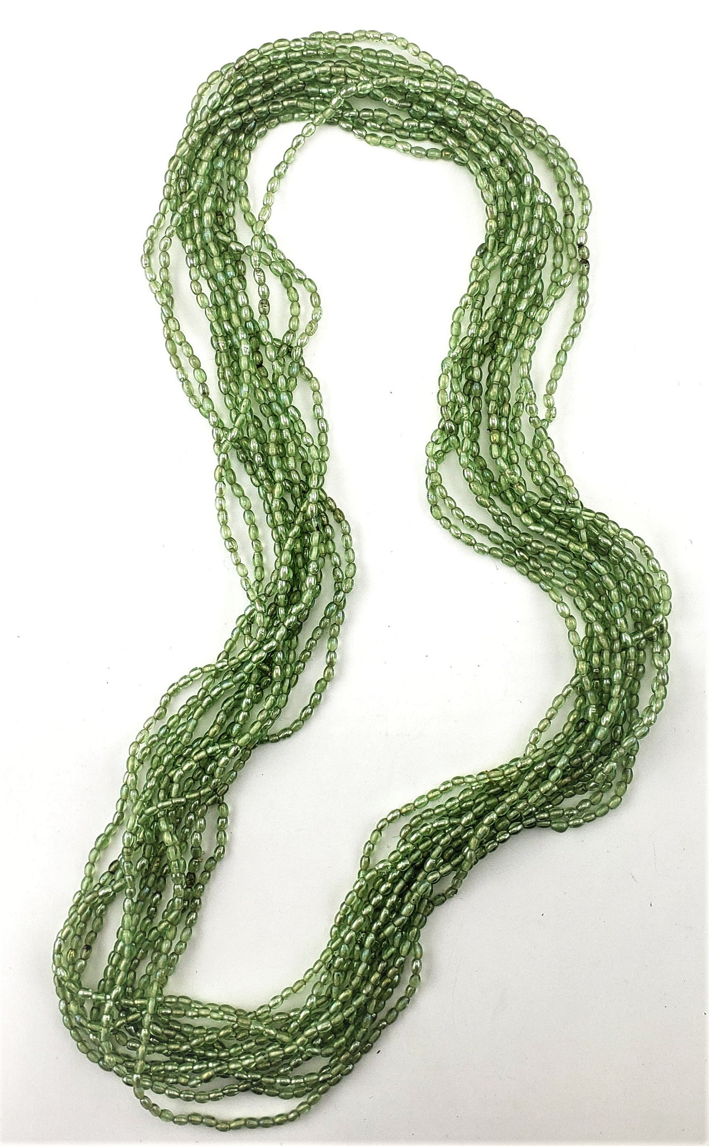#60C-565 Small Glass Beads 36"
