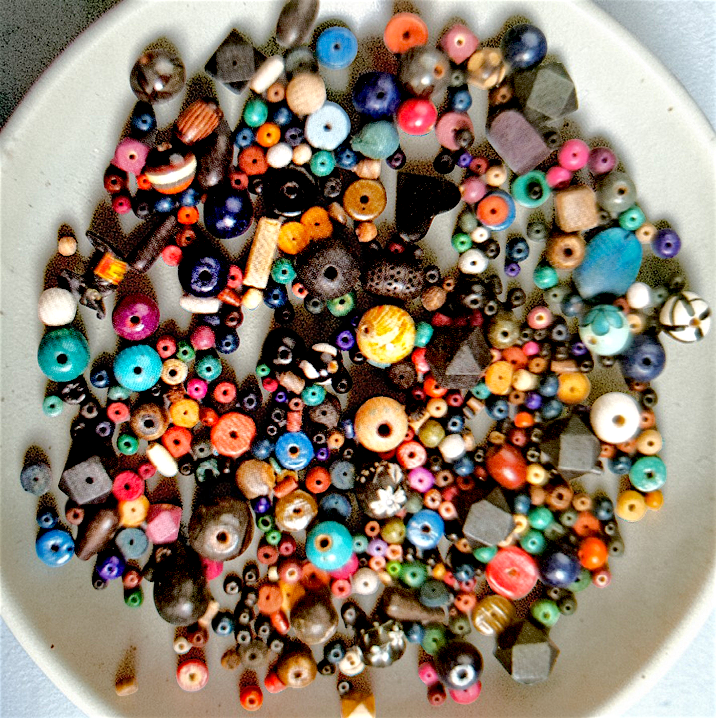 BD-759 Multi-colored Beads