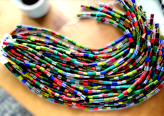 BD-821 Chevron Glass Beads 16"