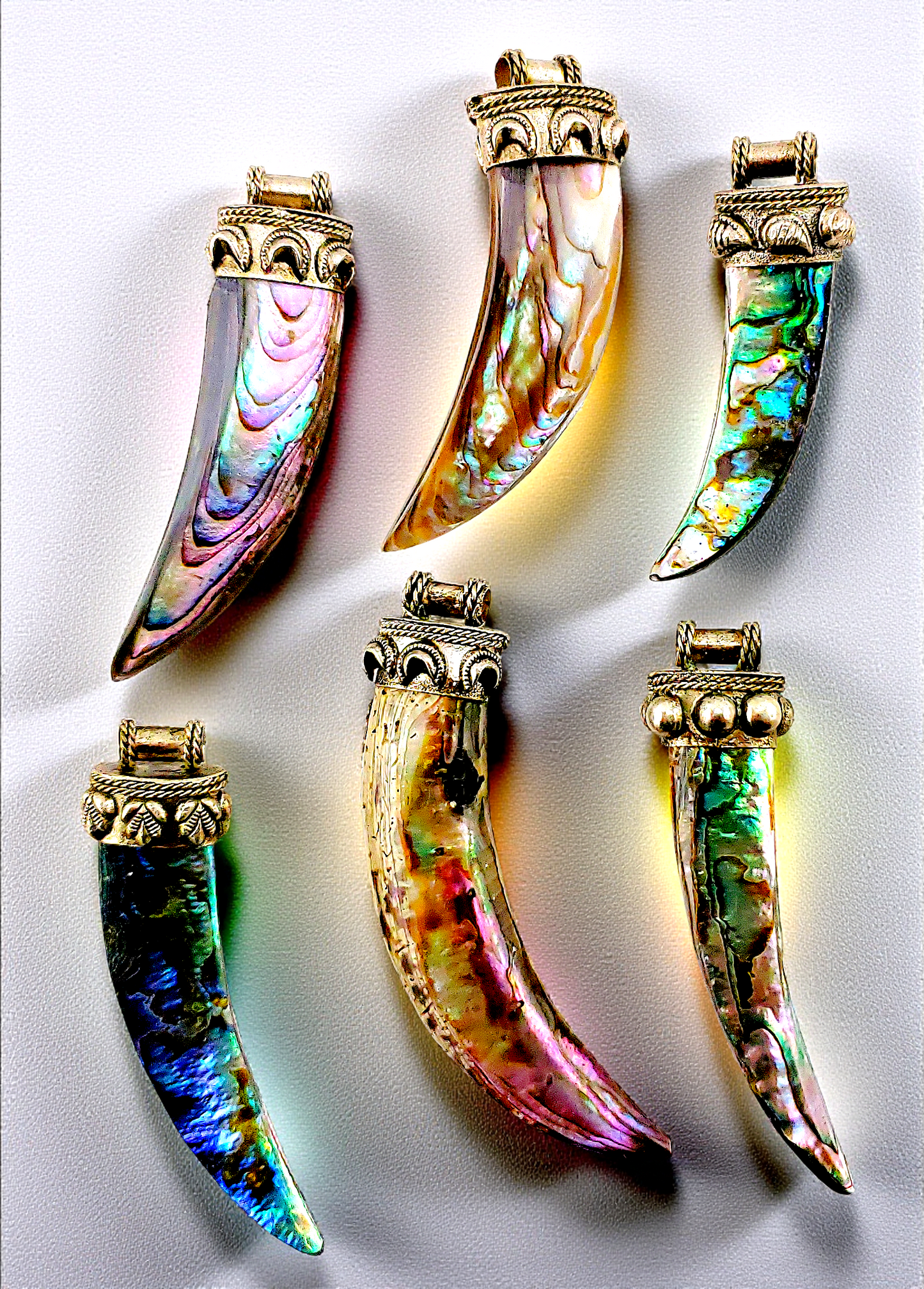 P-52 Abalone Shell Tooth-shaped Pendants